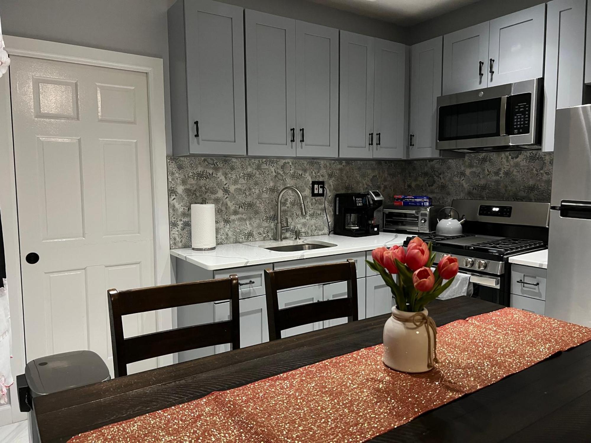 3 Bedrooms In 2Nd Floor Modern Brooklyn Home, Close To J Train New York Ngoại thất bức ảnh
